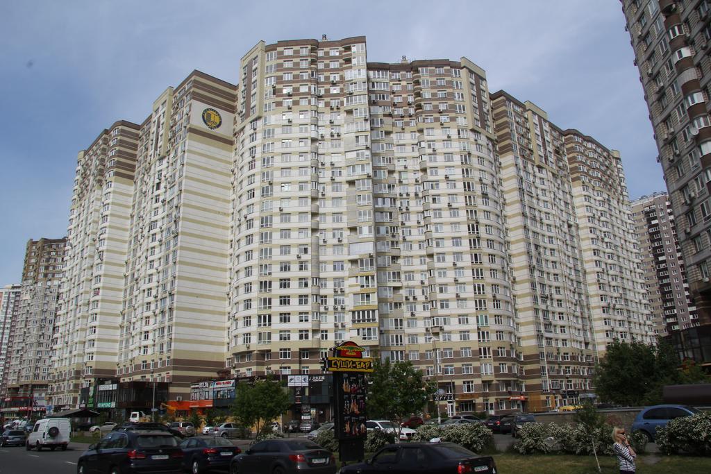 Solo Apartment Ahmatovoy Kiev Esterno foto