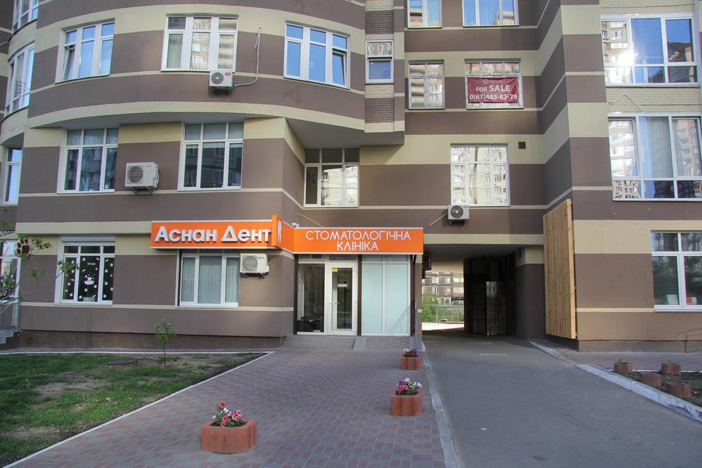 Solo Apartment Ahmatovoy Kiev Esterno foto